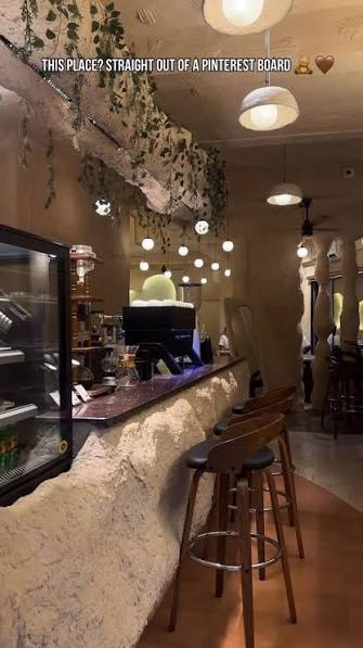 AFTR cafe atmosphere